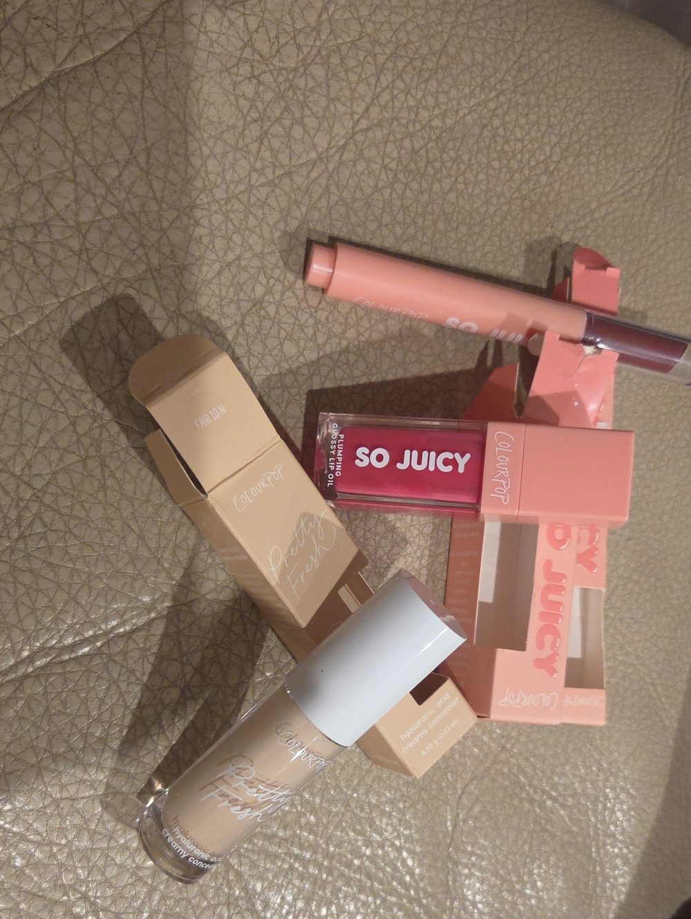 ColourPop So Juicy Lip Plump Gloss & Pretty Fresh Concealor&plump Gloss Balm Tro